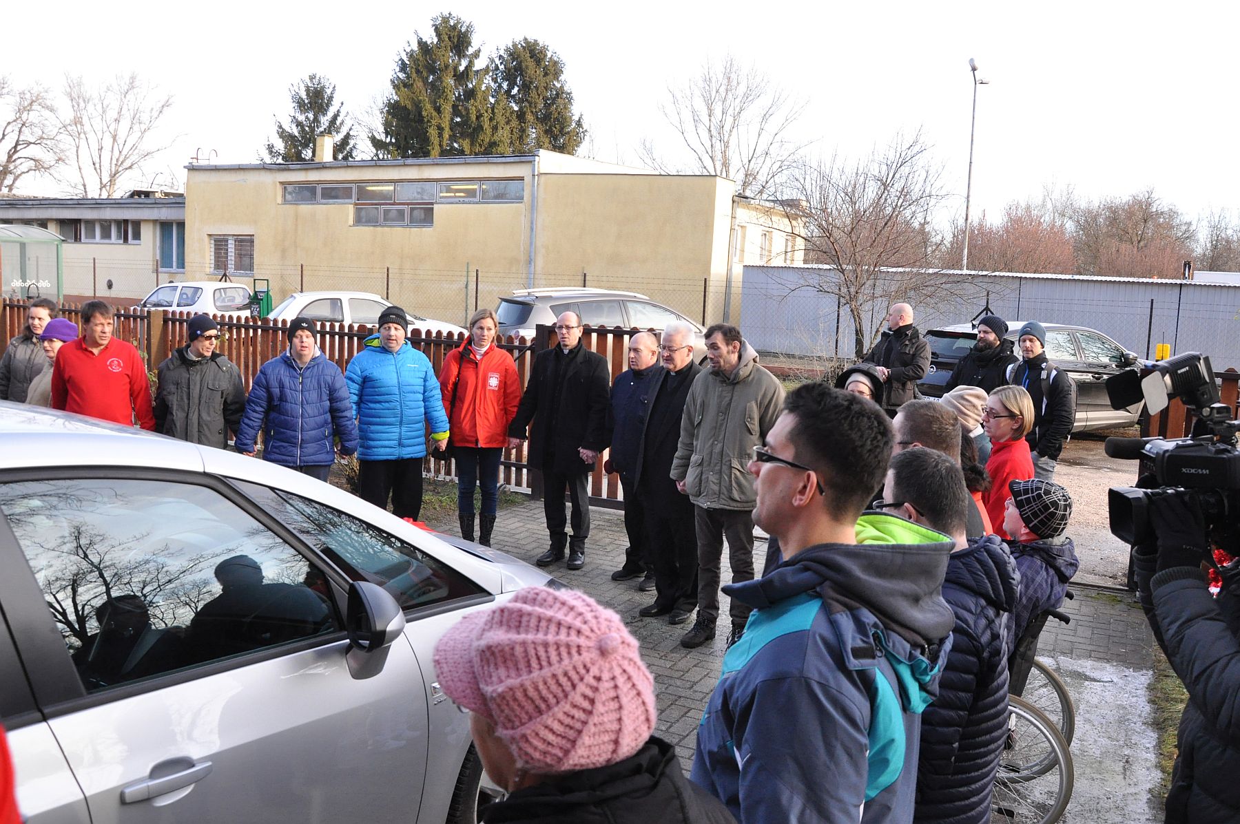 Autóátadás a tíz éves Szent Kristóf Ház részére